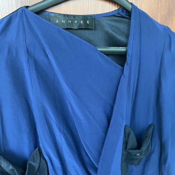 Ann Yee | Silk Top - Picture 9 of 10